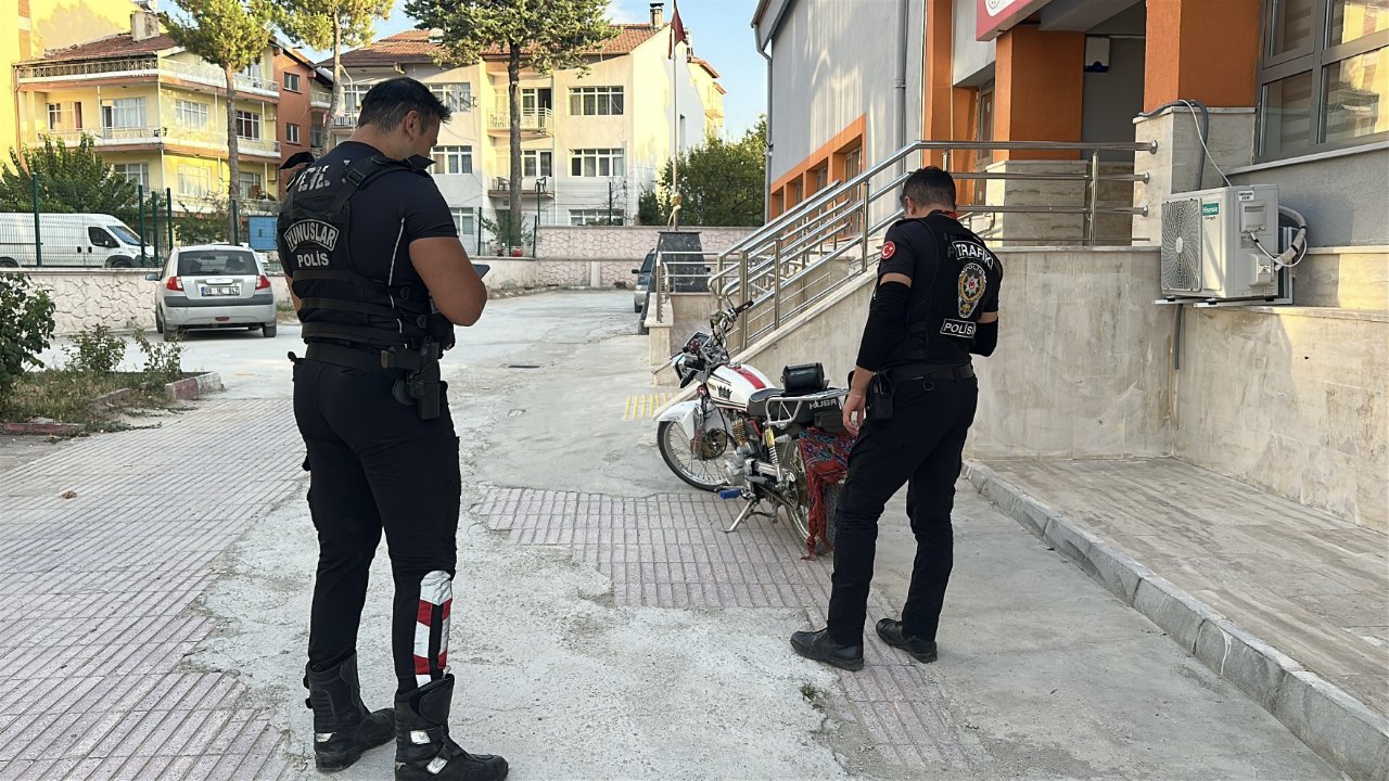 Ehliyet sınavından çıktı, polis kapıda bekliyordu! 390 bin TL ceza yedi