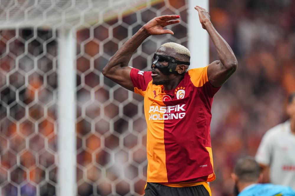 Galatasarayda Victor Osimhen sevinci: Dev maçla dönüyor