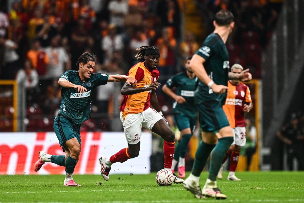Lesley Ugochukwu, Kocaelispor maçında 13 dakika süre aldı.