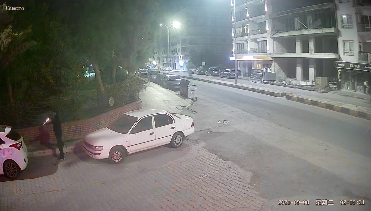 Hatayda balkondan kaçmaya çalışan uyuşturucu taciri yakalandı