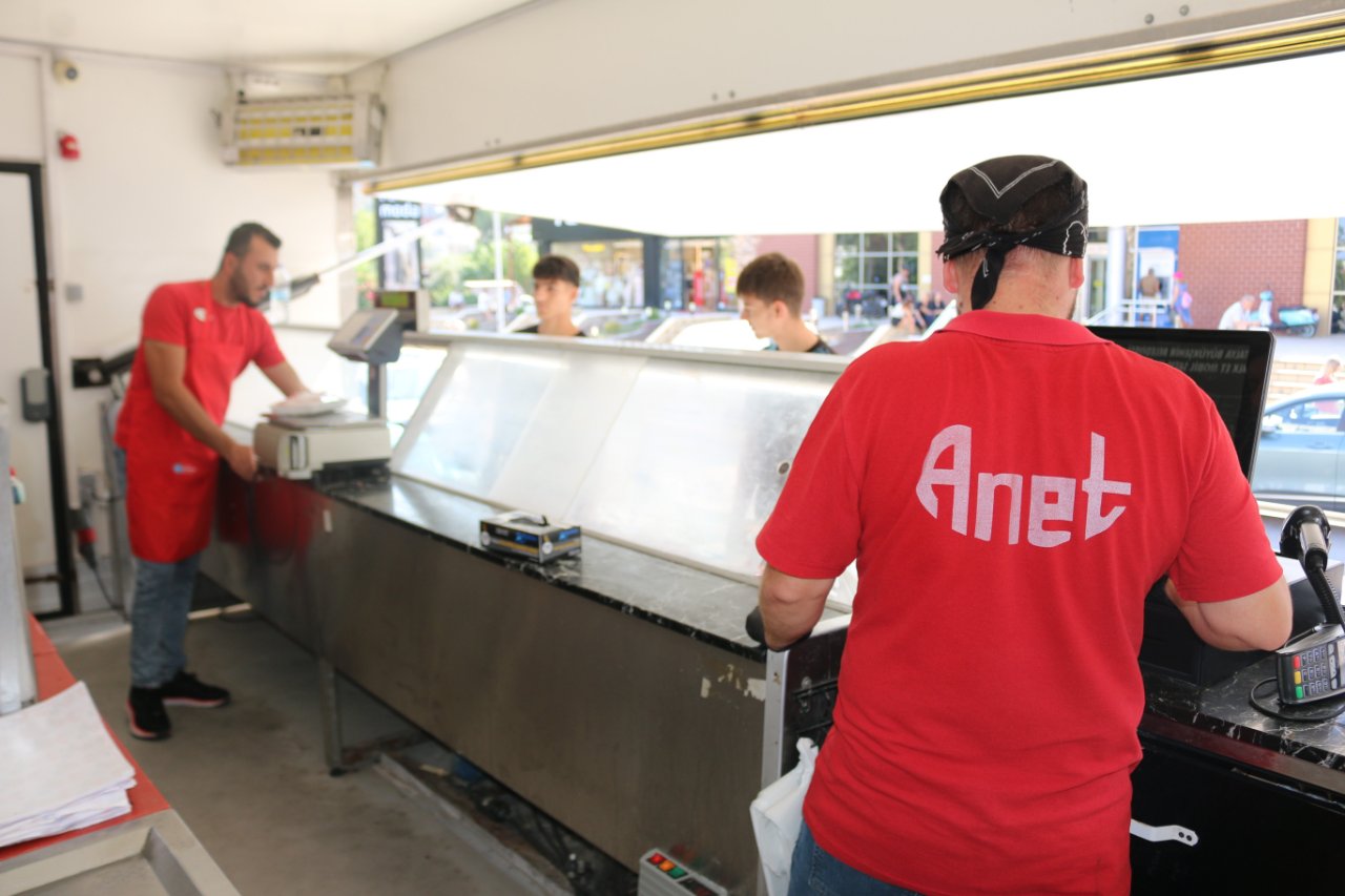 Kaliteli ve uygun fiyatlı et! Belediye vatandaşın ayağına götürüyor