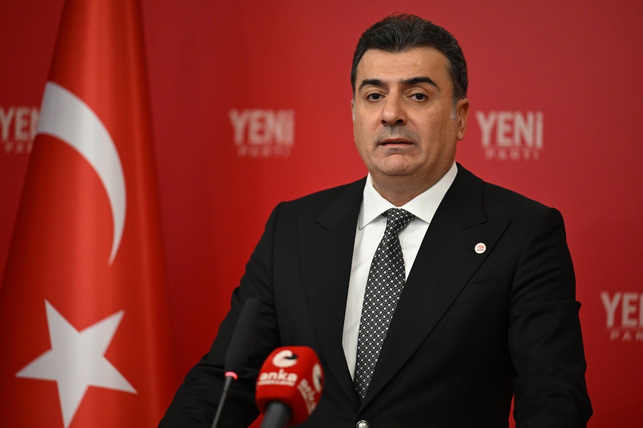 Yeni Parti Sözcüsü Zeynel Emre