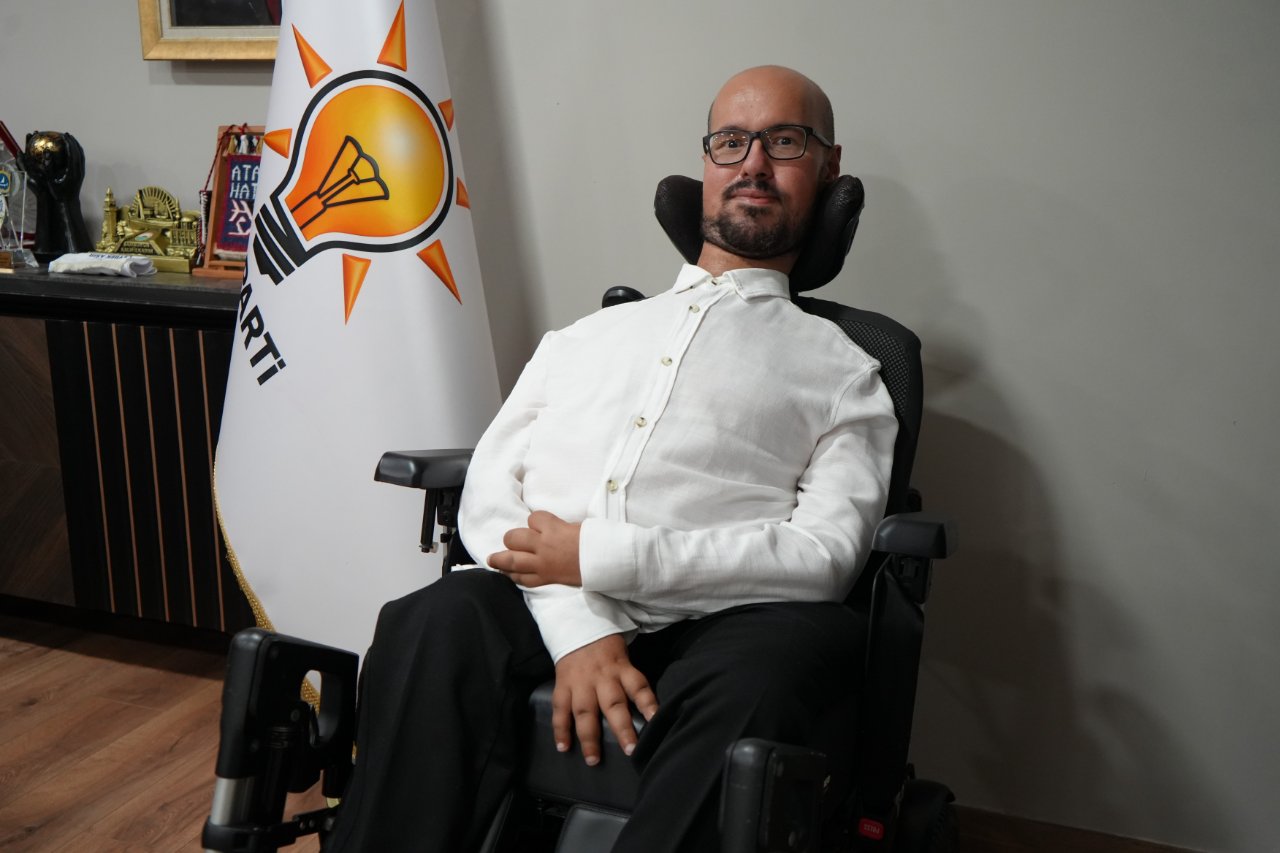 Cumhurbaşkanı Erdoğan, otobüsü durdurup yanına gittiği genç anlattı: Unutamayacağım bir an