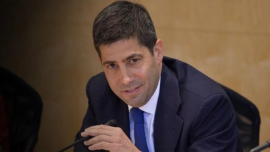 Fed faizi artırdı, Warsh’ın mesajında enflasyon öne çıktı