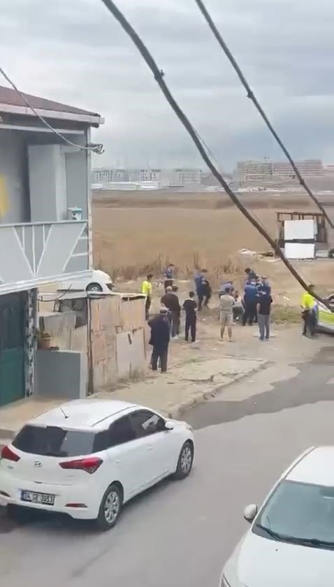 Film sahnesi gibi olay! Polisin şüphesi yanıltmadı, Arnavutköy’de başlayan kovalamaca Avcılar’da sona erdi
