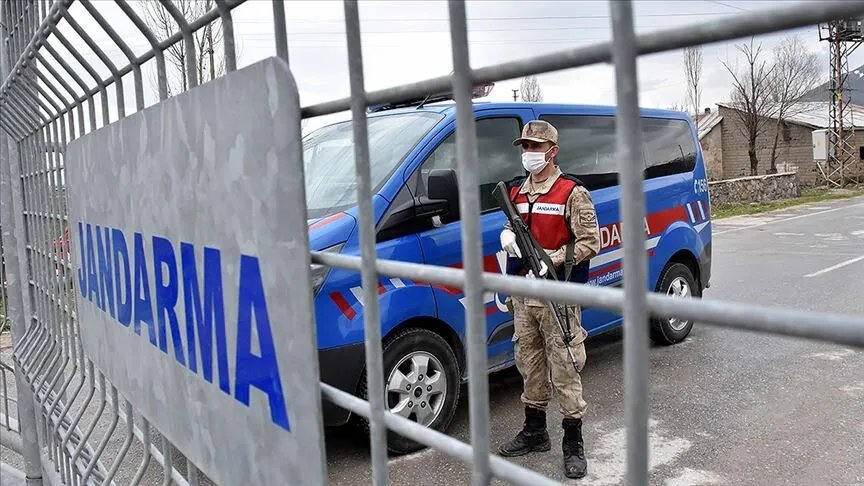 İzmirde 15 mahallede karantina! 40 gün sürecek, hayvan giriş- çıkışları durduruldu