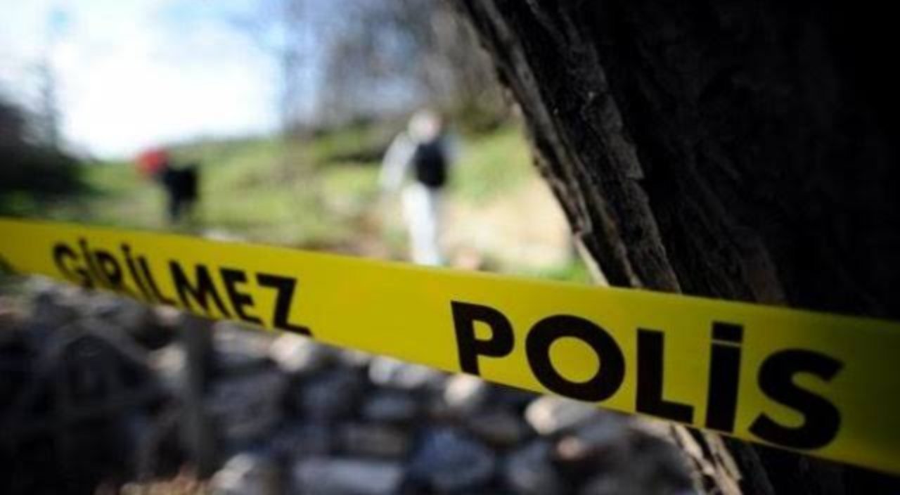Mersin'de 'yeğen' dehşeti! Yengesini demir çubukla yaraladı, amcasını öldürdü 