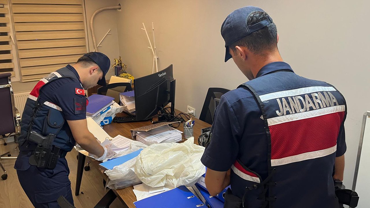 MİT'ten Aydo yazılım şirketine operasyon! Gözaltılar var