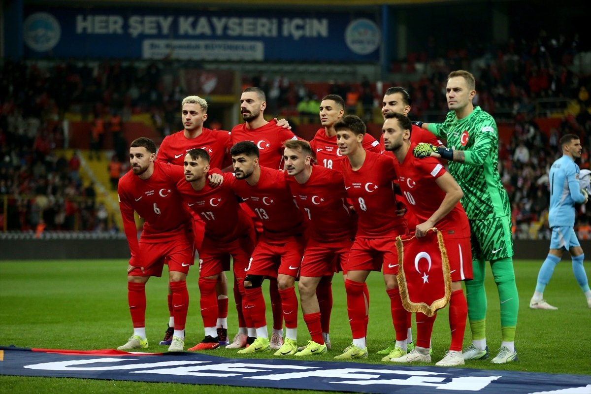 Türkiye - Fransa maç biletleri satışa çıktı! İşte bilet fiyatları ve Milli maç tarihleri