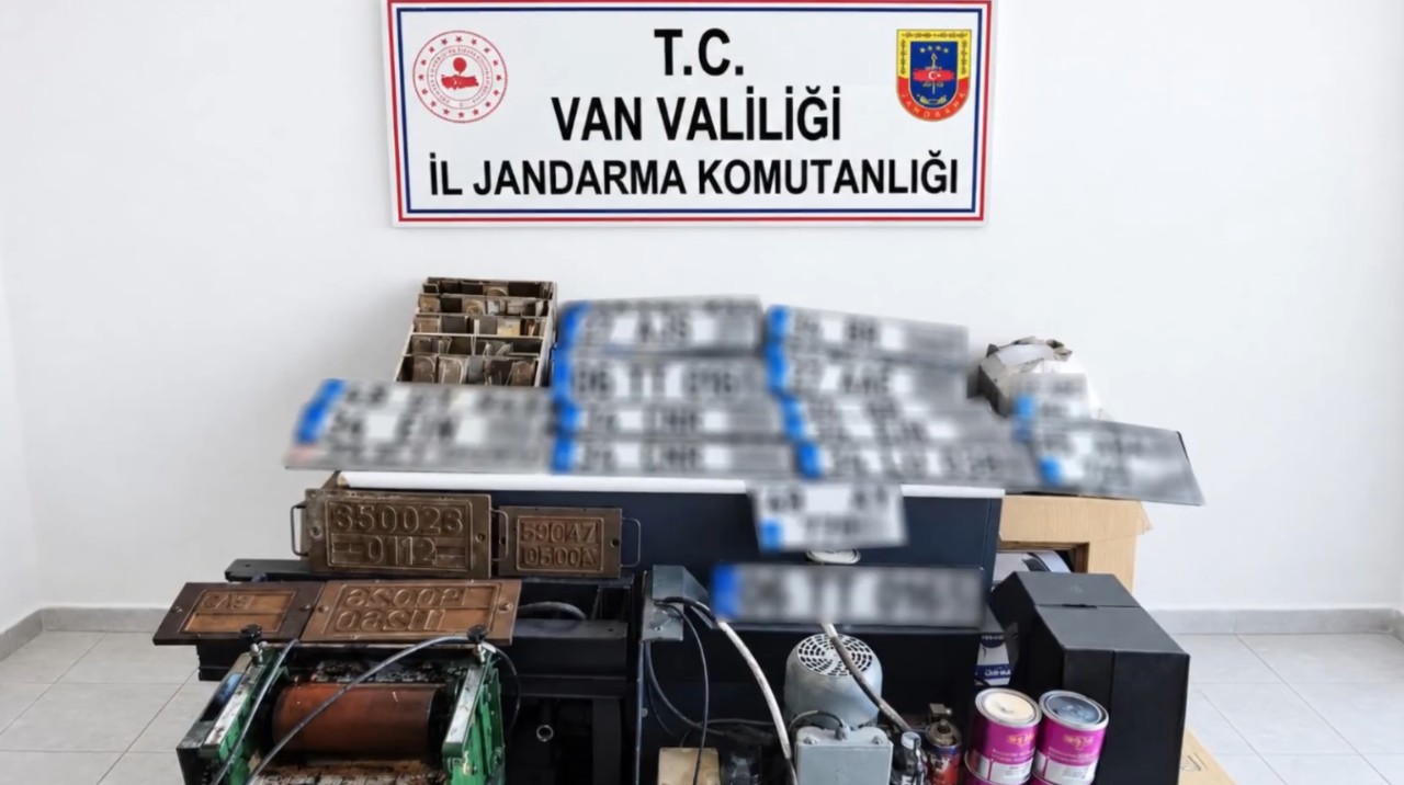 8 ilde 9 organize suç örgütüne operasyon: 76 şüpheli yakalandı