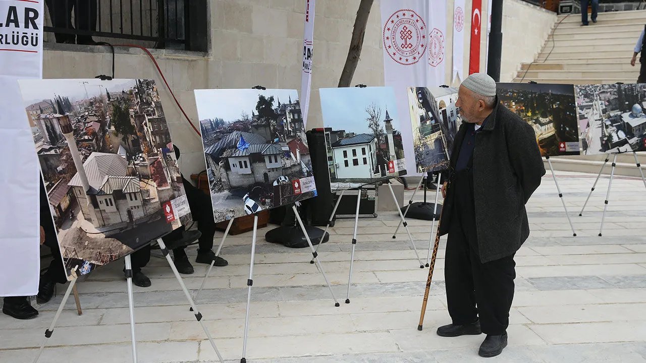 Ayasofyanın görünmeyen tünellerinde restorasyon var! Bakan Ersoydan dikkat çeken açıklamalar