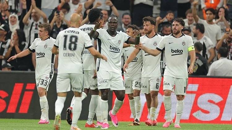 Beşiktaş Marsilya hangi kanalda, şifresiz canlı yayın nerede izlenir? Maç kadrosu muhtemel ilk 11ler
