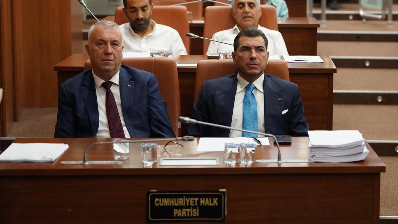 CHP’de dikkat çeken istifa! Ekrem Eray Arda partisinden ayrıldı