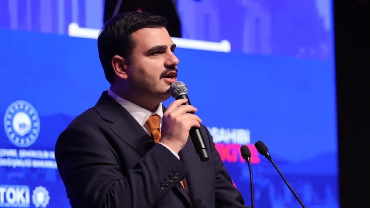 Eyyüp Kadir İnan’dan Menderes açıklaması: Demokrasi bayrağı bugün daha güçlü dalgalanıyor