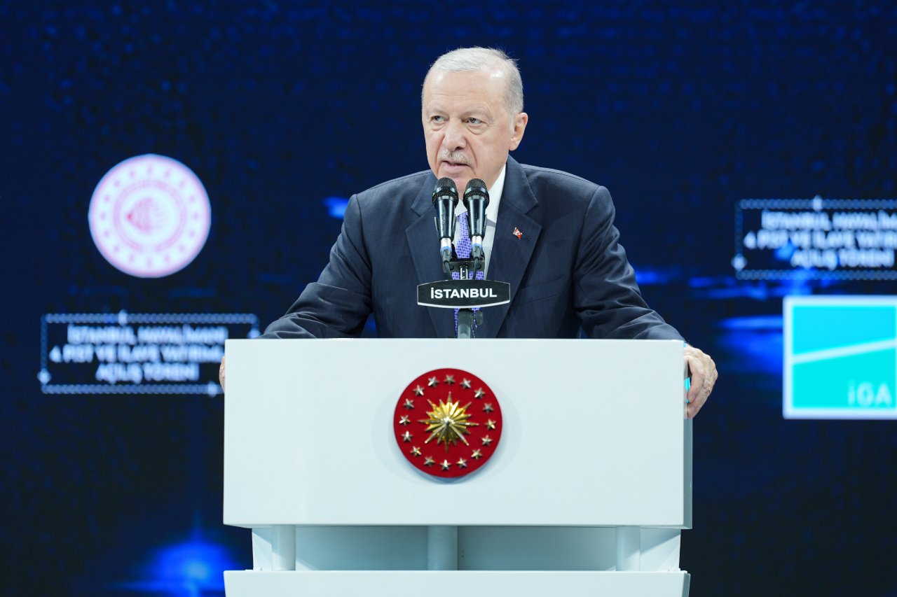 Cumhurbaşkanı Erdoğan'dan, İstanbul Havalimanı'ndaki tarihi açılışta muhalefete sert tepki: Artık deniz tükenmiştir