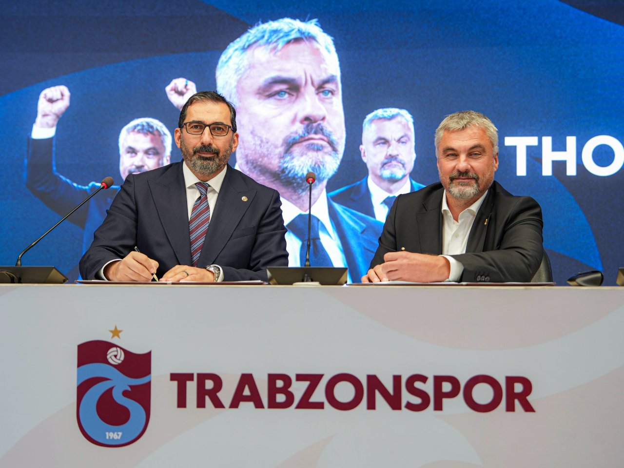 Trabzonspor, Thomas Reis ile 2 yıllık sözleşme imzaladı.
