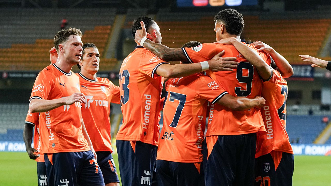 Başakşehir, Gençlerbirliği'ni 4 golle devirdi