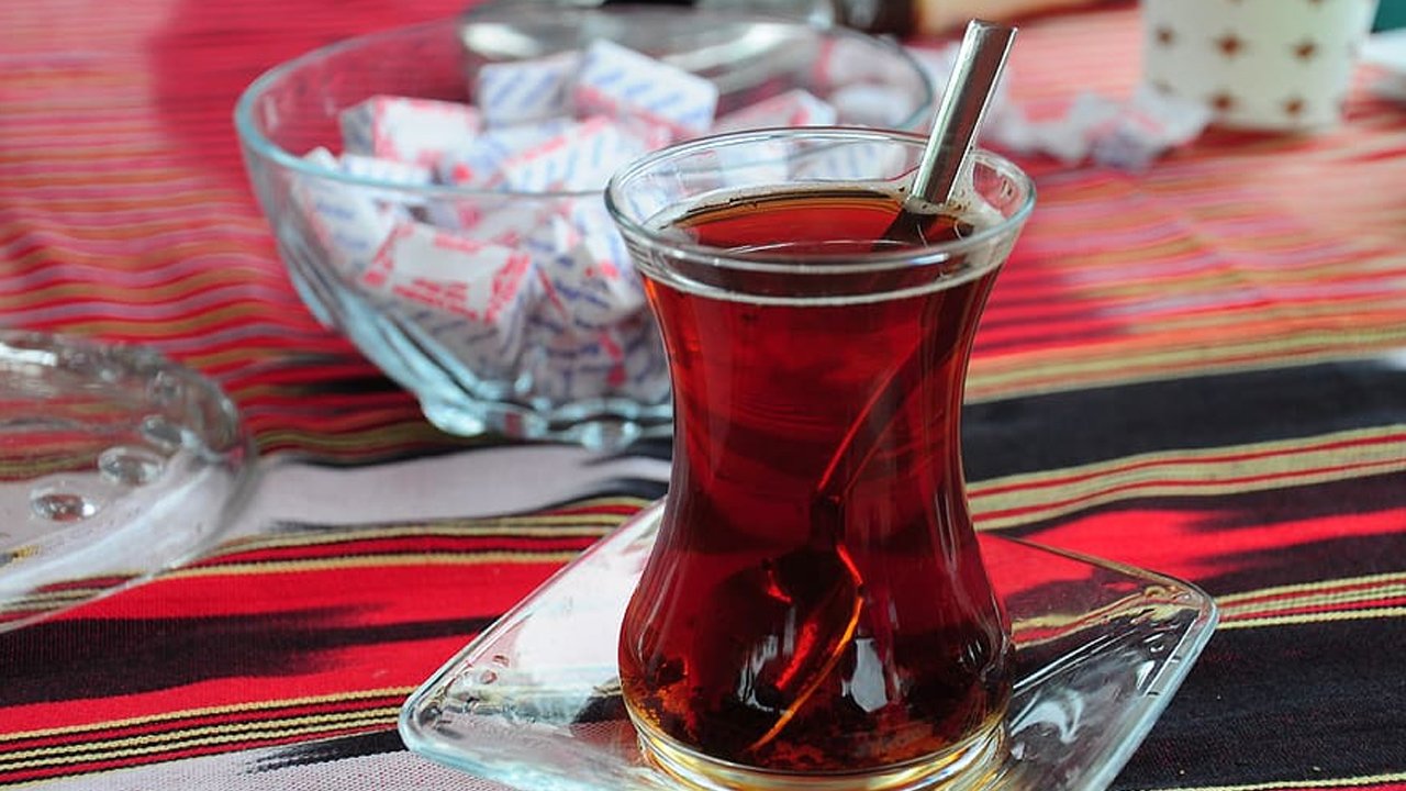 Çayına, kahvesine şeker atanlar dikkat! Bakanlıktan önemli uyarı 