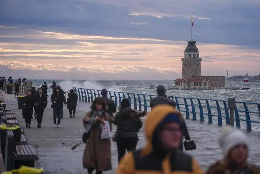 İstanbul’da sıcaklık 14 dereceye düşecek: Meteoroloji tarih verdi