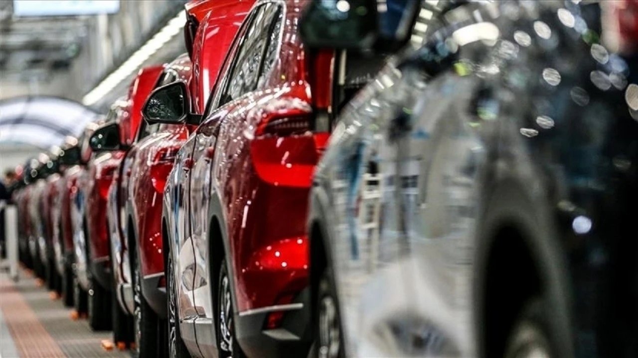 Ağustos ayı otomotiv pazarı verileri açıklandı! Daralma devam ediyor