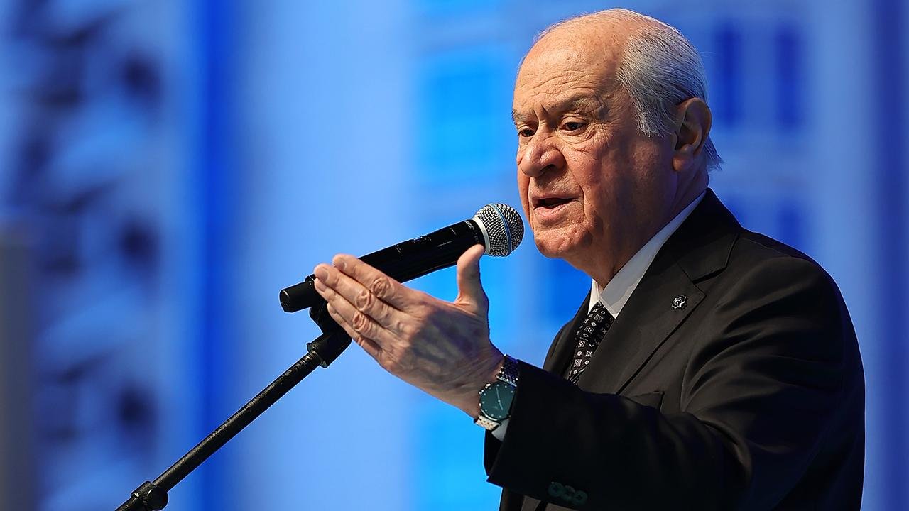 Amedspor üzerinden sert mesaj: Bahçeli "Terörsüz Türkiye" için net konuştu! "Süreçte geri dönüş yok"