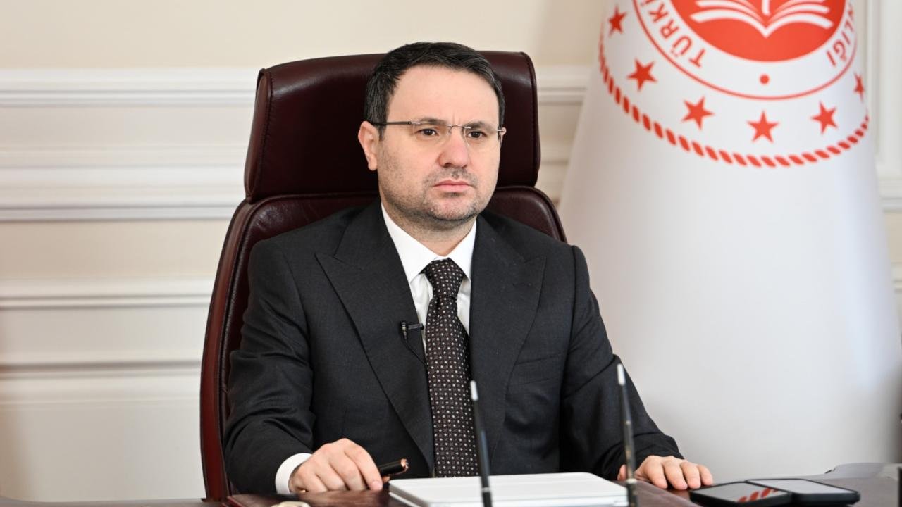 Bakan Gürlek düğmeye bastı! Yunanistan’daki 3 isim için iade talebi... Aralarında Bayğaralar çete lideri de var