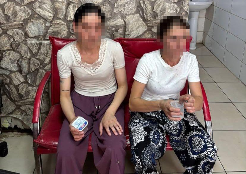 Milyonluk vurgun yetmedi! Aynı eve ikinci kez girdiler, suç kayıtları pes dedirtti