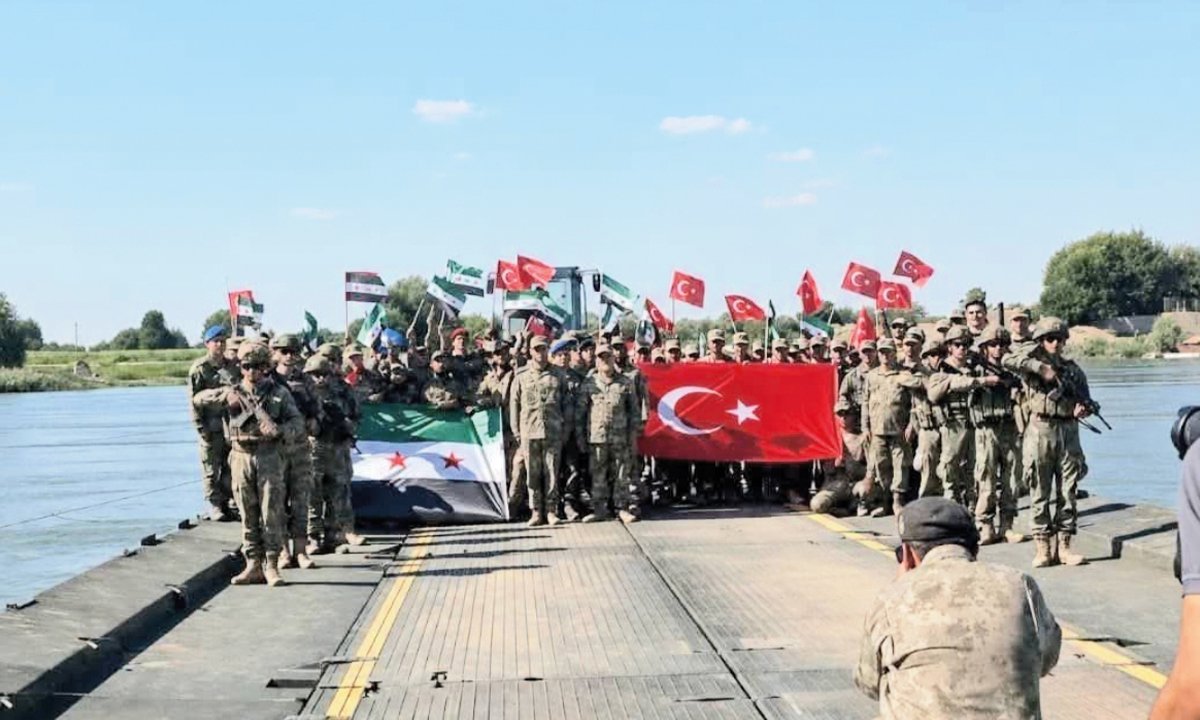 Ordu tekbirlerle Haseke’ye girdi 