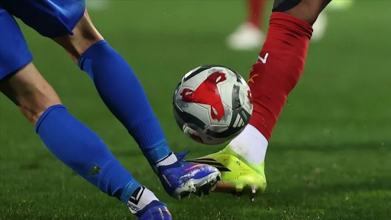 Türkiye'de transfer sezonu ne zaman bitiyor? 2026-2027 transfer dönemi bitiş tarihi