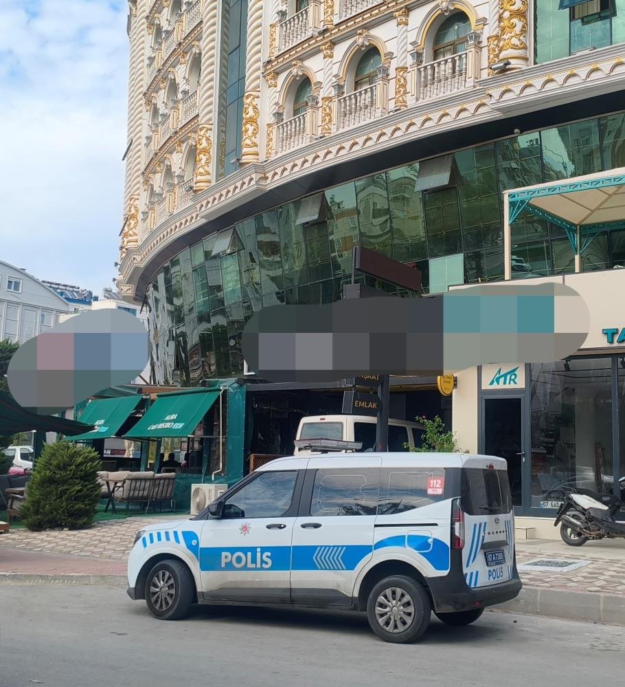 Belediye doktoru şüpheli buldu! Rus turist otel koridorunda ölü bulundu