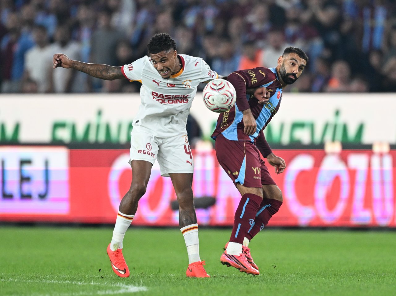 Galatasarayda 60 yıl sonra bir ilk! Savunma alarm veriyor