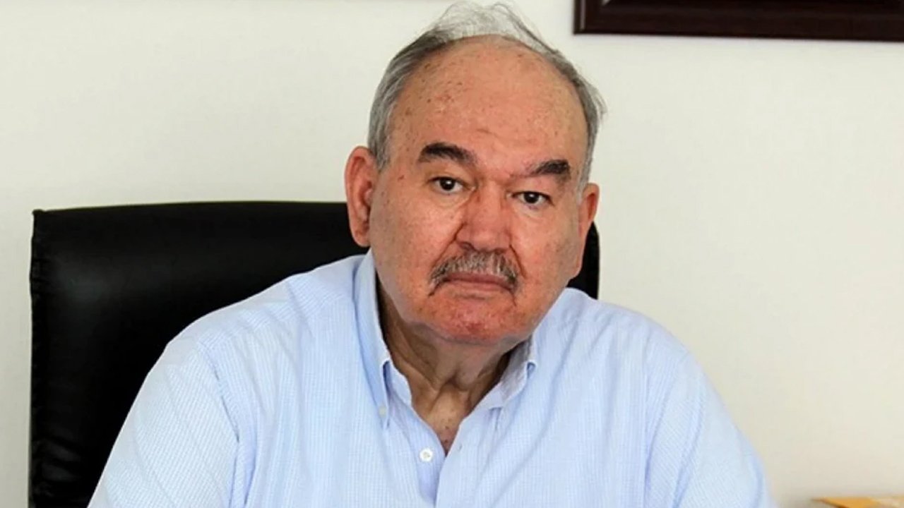 İzmir'in eski Büyükşehir Belediye Başkanlarından Burhan Özfatura hastaneye kaldırıldı