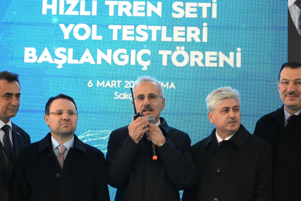 Milli Hızlı Trende seri üretim başladı! Hedef 2 yılda 14 set, fabrikada çalışmalar yüzde 90 seviyesine ulaştı