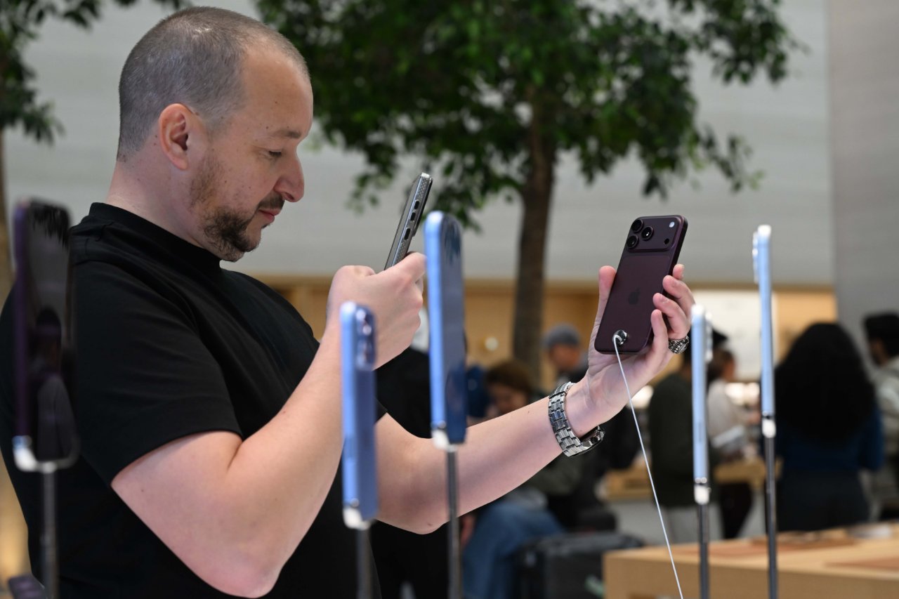 Apple yöneticisi ekran koruyucu takanlardan rahatsız: Görünce tüylerim ürperiyor