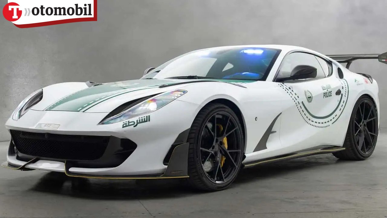Dubai polisinin süper araç filosuna yeni model: 800 beygirlik Ferrari devriye gezecek
