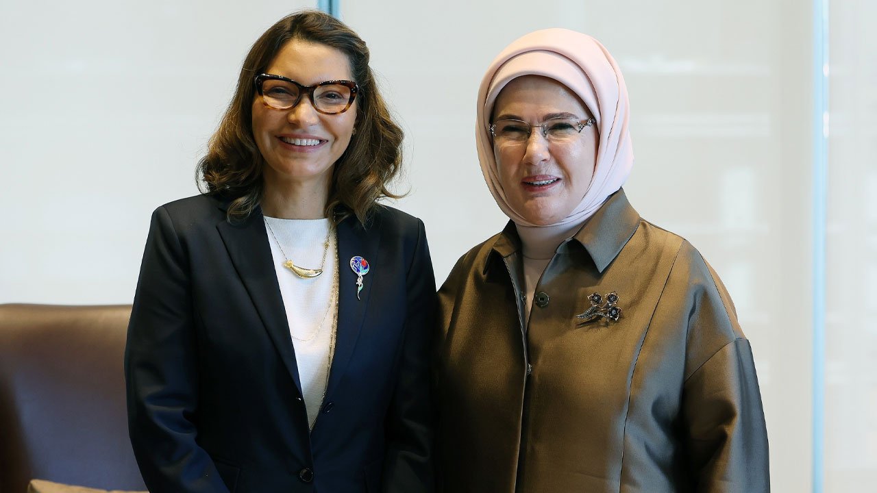 Emine Erdoğan’dan New York’ta iklim diplomasisi! Brezilya Devlet Başkanı’nın eşiyle görüştü