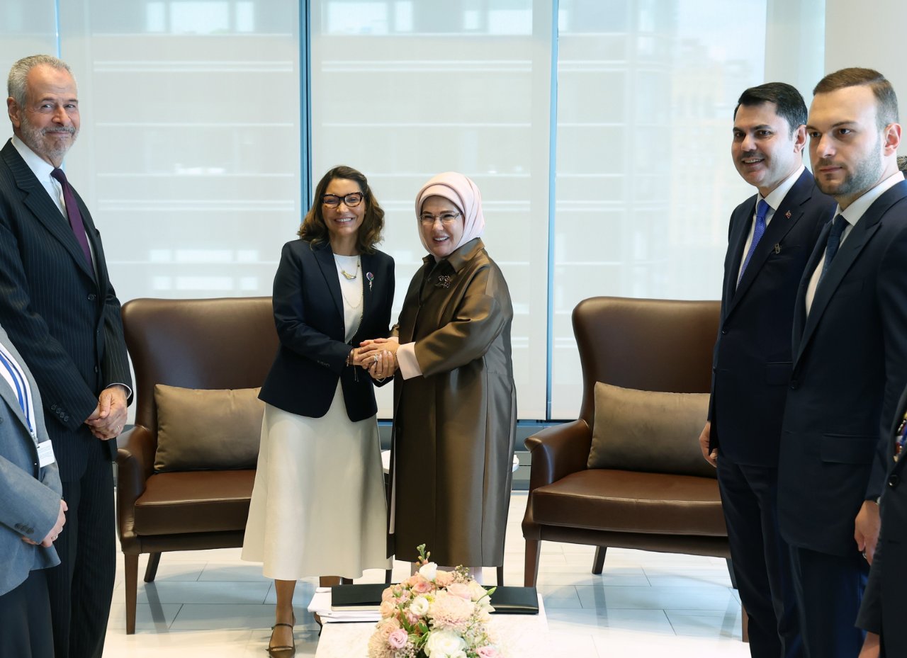 Emine Erdoğan’dan New York’ta iklim diplomasisi! Brezilya Devlet Başkanı’nın eşiyle görüştü