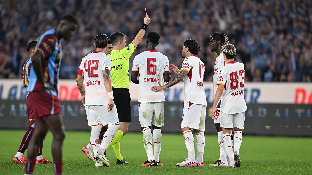 Trabzonspor - Galatasaray maçının VAR kayıtları açıklandı