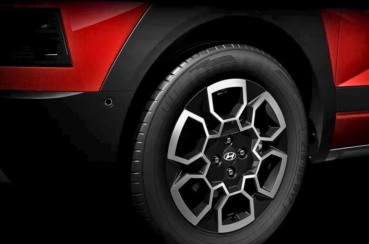 Yeni Hyundai Bayon’dan ilk detaylar: Daha kaslı SUV kimliğiyle geliyor