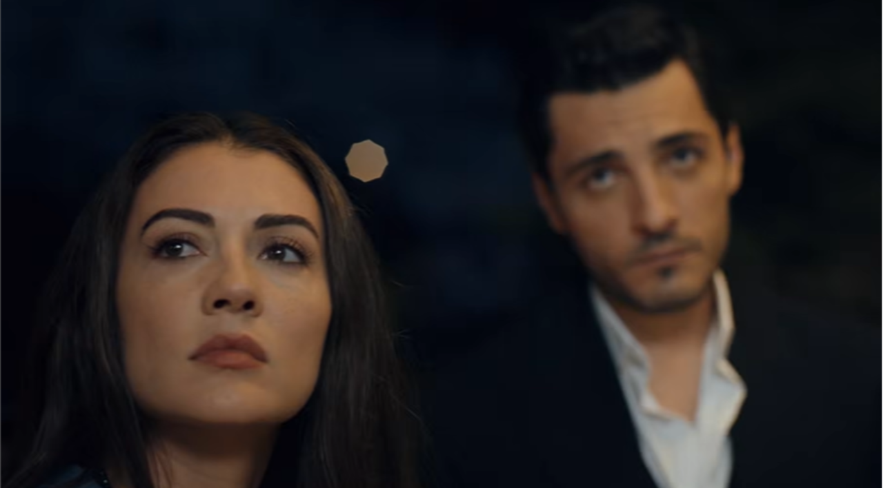 Anne Yarısı Zeynep kimdir? Burcu Özberk kaç yaşında, hangi dizilerde oynadı?
