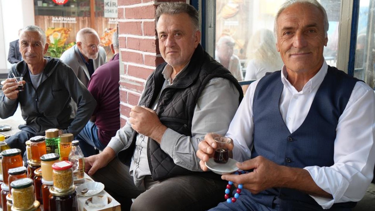 Çayın lezzet sırrını açıkladılar! Sıcak su yerine soğuk su taktiği