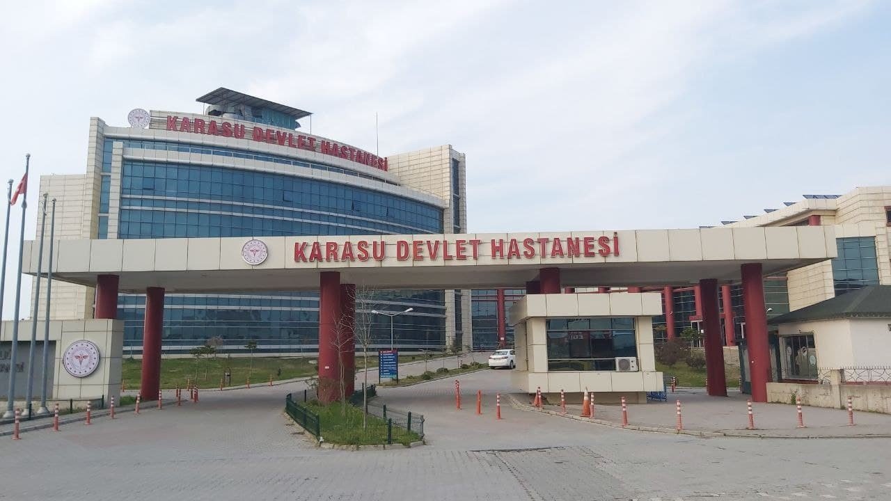 Devlet hastanesinde hastalardan para isteyen doktor görevden uzaklaştırıldı