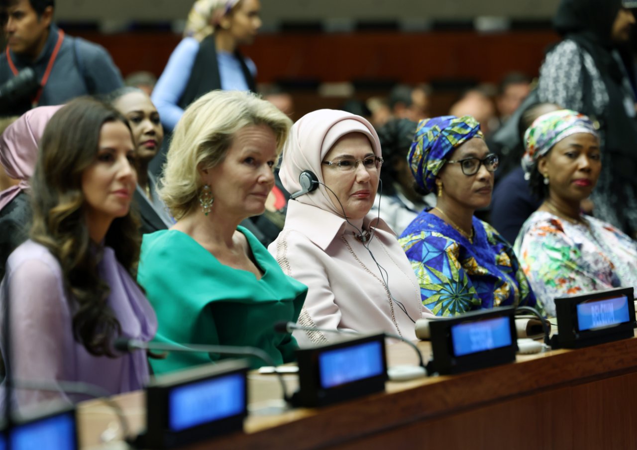 Emine Erdoğandan BM kürsüsünde dikkat çeken çağrı: Çocukların güvenliğini sağlama sorumluluğu hepimizindir