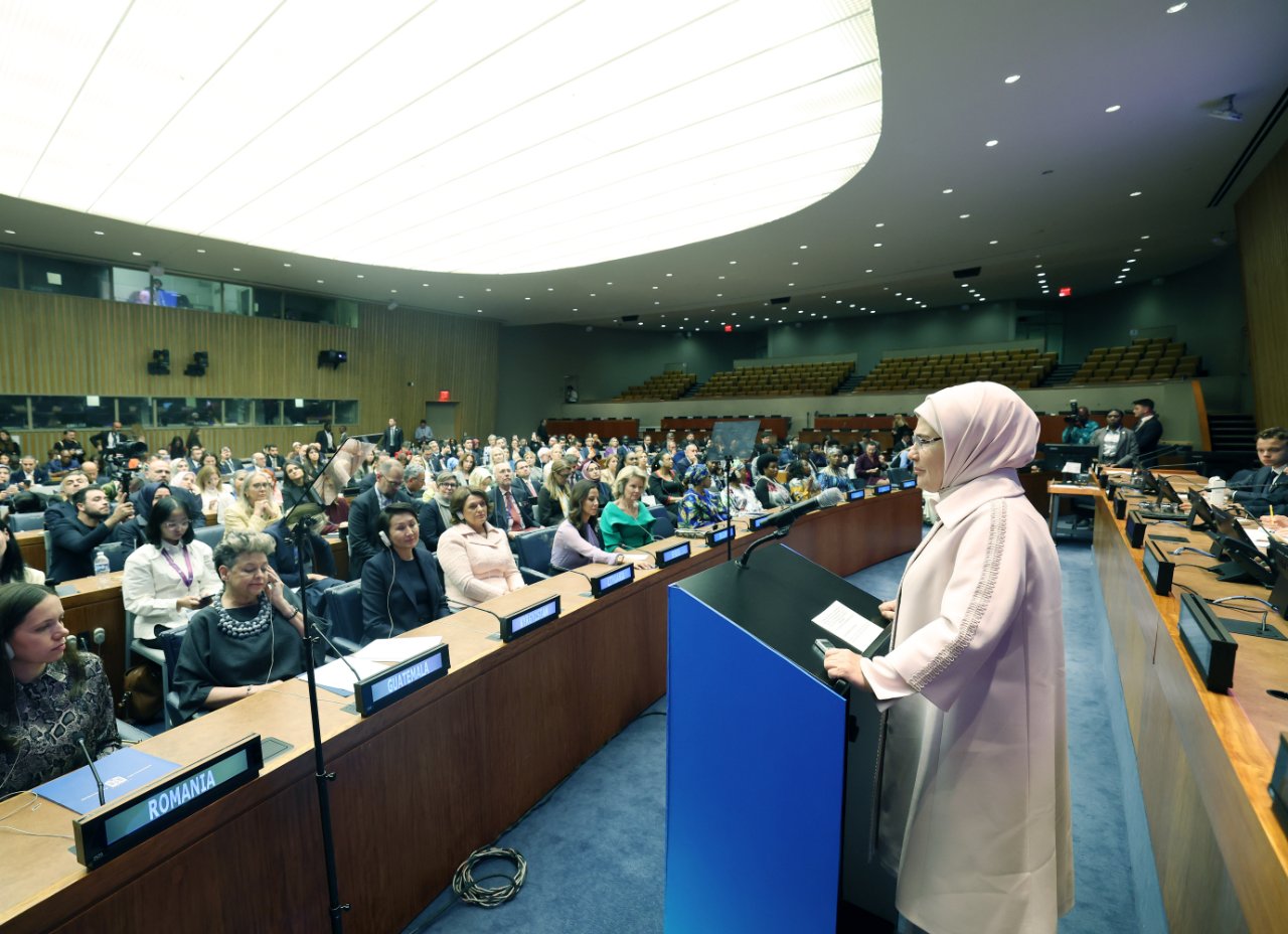 Emine Erdoğandan BM kürsüsünde dikkat çeken çağrı: Çocukların güvenliğini sağlama sorumluluğu hepimizindir