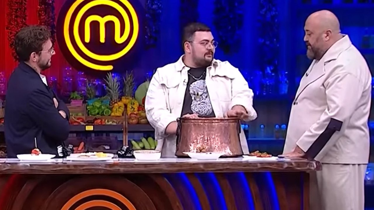 MasterChef’ten siyasete… Eray Aksungur rozetini aldı, işte katıldığı parti…
