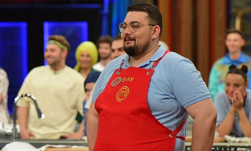 MasterChef’ten siyasete… Eray Aksungur rozetini aldı, işte katıldığı parti…