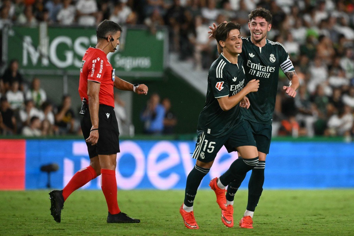 Federico Valverde, bu sezon 8 maçta 1 gol attı ve 1 asist yaptı.