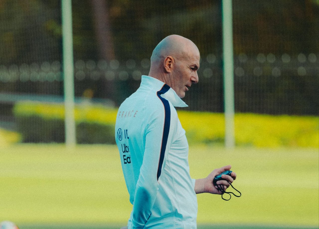 Fransa Teknik Direktörü Zinedine Zidane