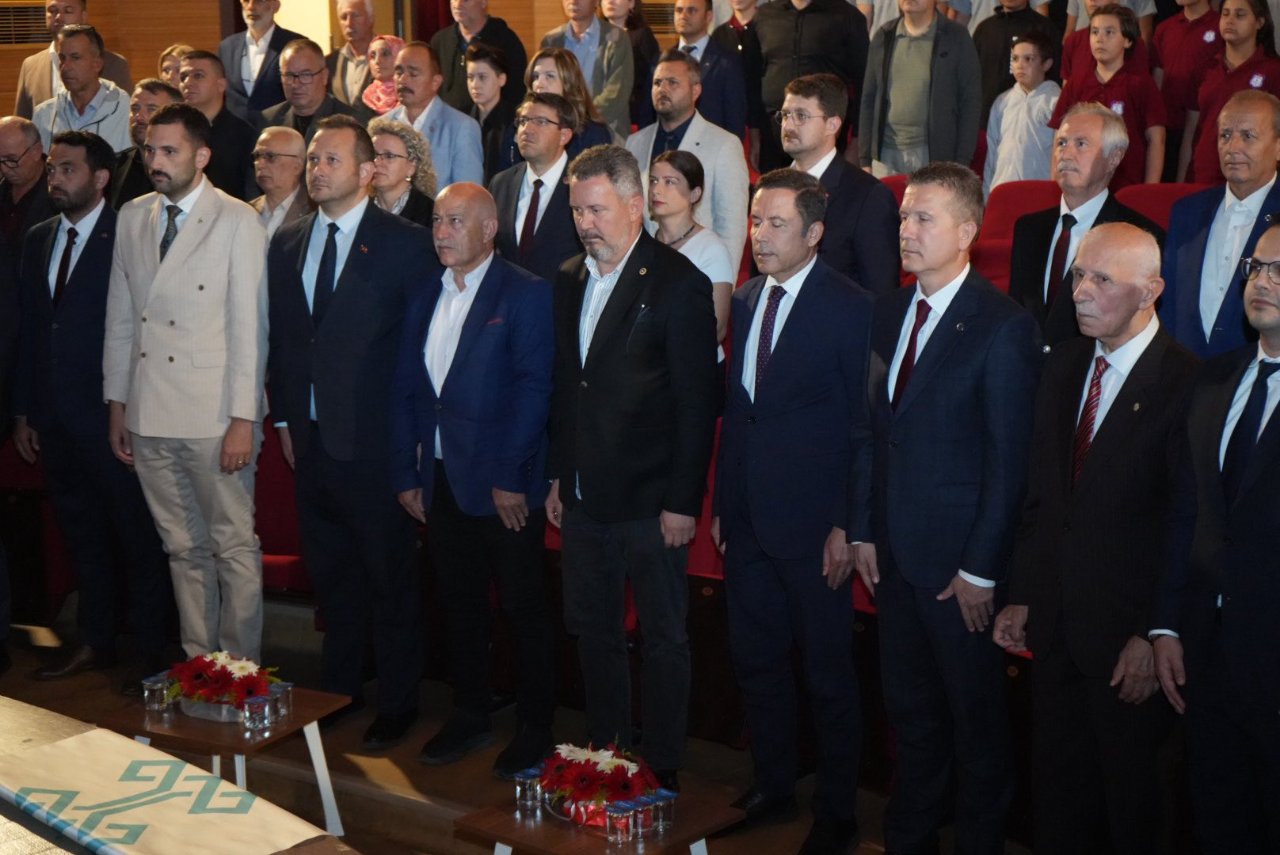 Vefat ettiği yerde toplandılar! Yavuz Sultan Selim unutulmadı
