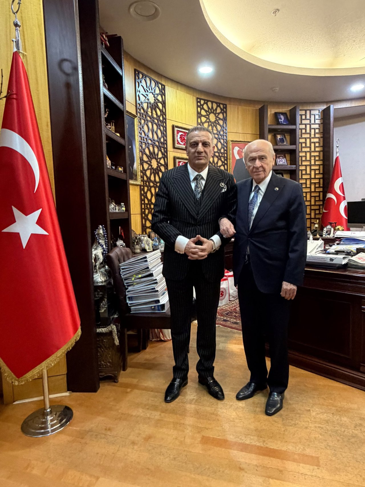 13 aydır cezaevindeydi! Çıkar çıkmaz ilk iş Bahçeliyi ziyaret etti